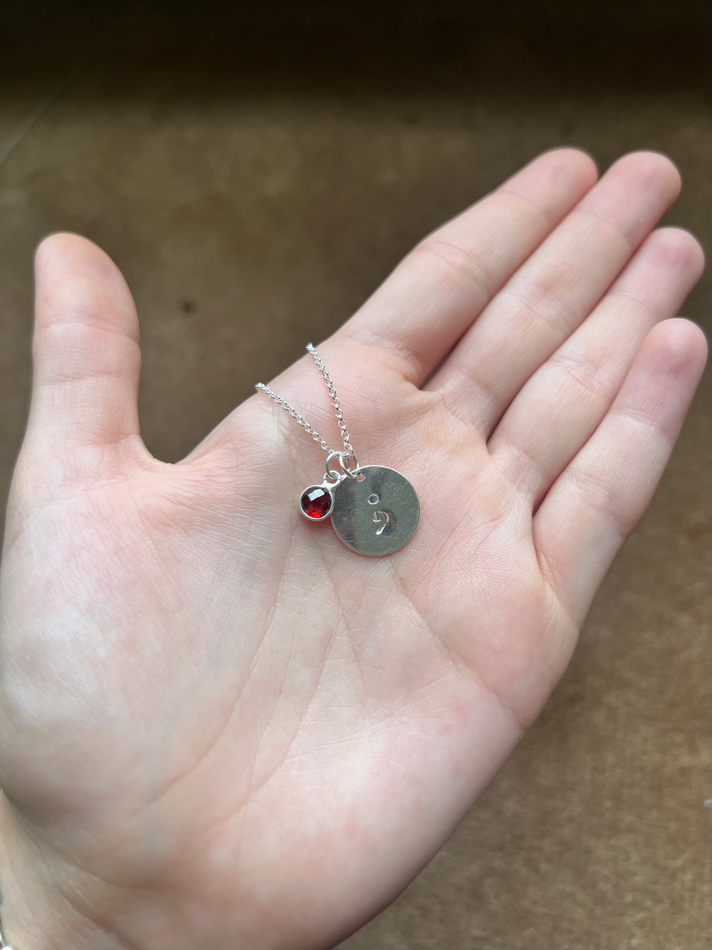 sterling silver garnet necklace